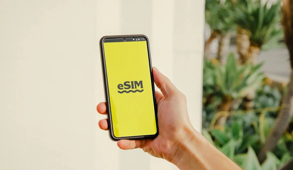 eSIM